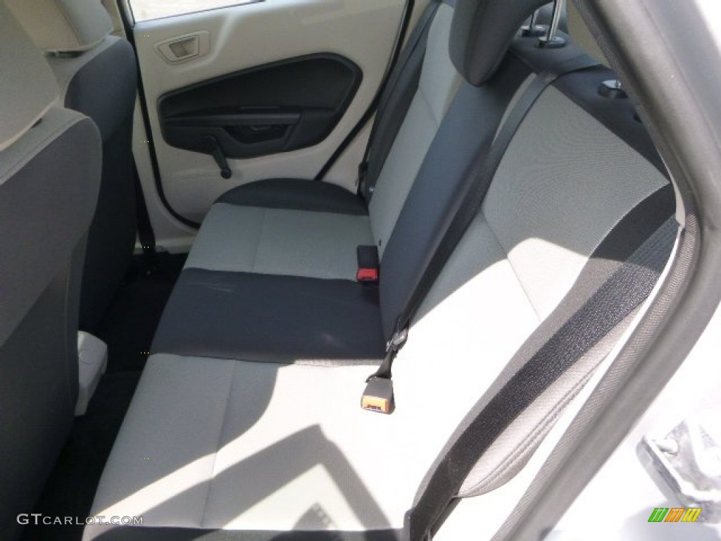 2013 Fiesta S Sedan - Ingot Silver / Charcoal Black/Light Stone photo #9