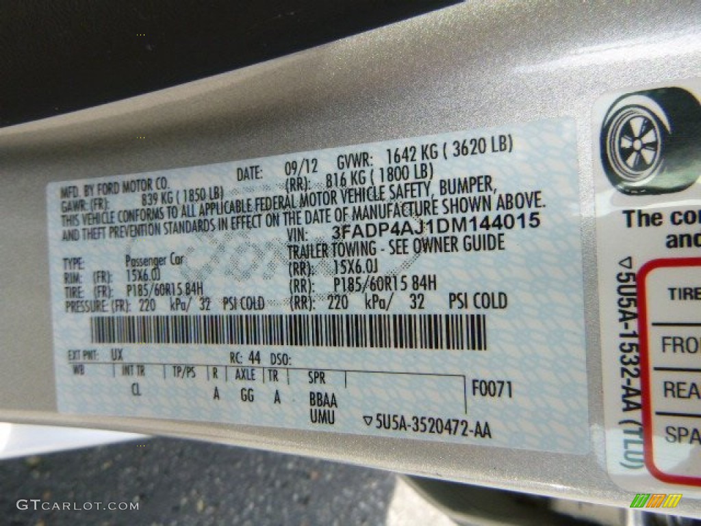 2013 Fiesta S Sedan - Ingot Silver / Charcoal Black/Light Stone photo #14