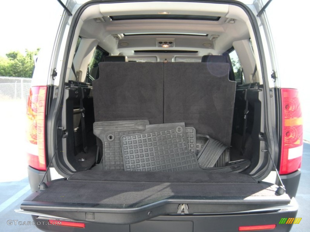 2005 Land Rover LR3 V8 SE Trunk Photo #94000831