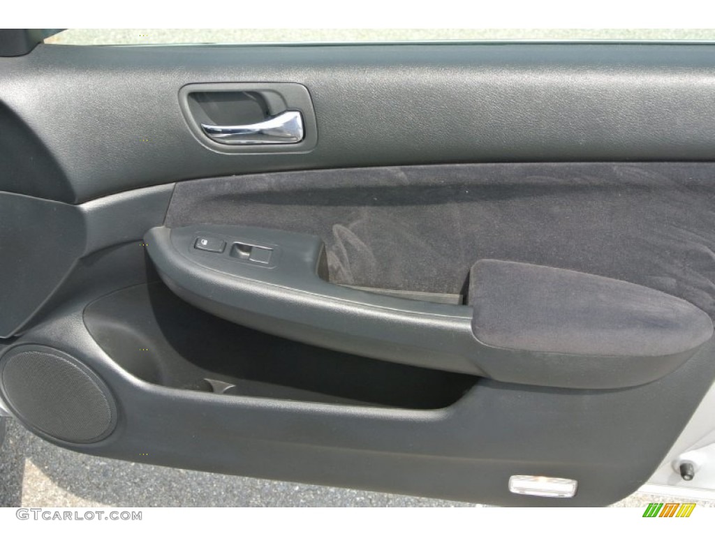 2003 Accord LX Sedan - Satin Silver Metallic / Black photo #21