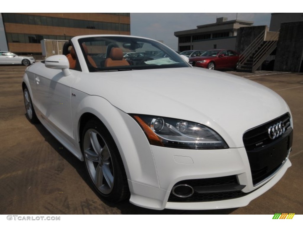 2015 Audi TT 2.0T quattro Roadster Exterior Photos