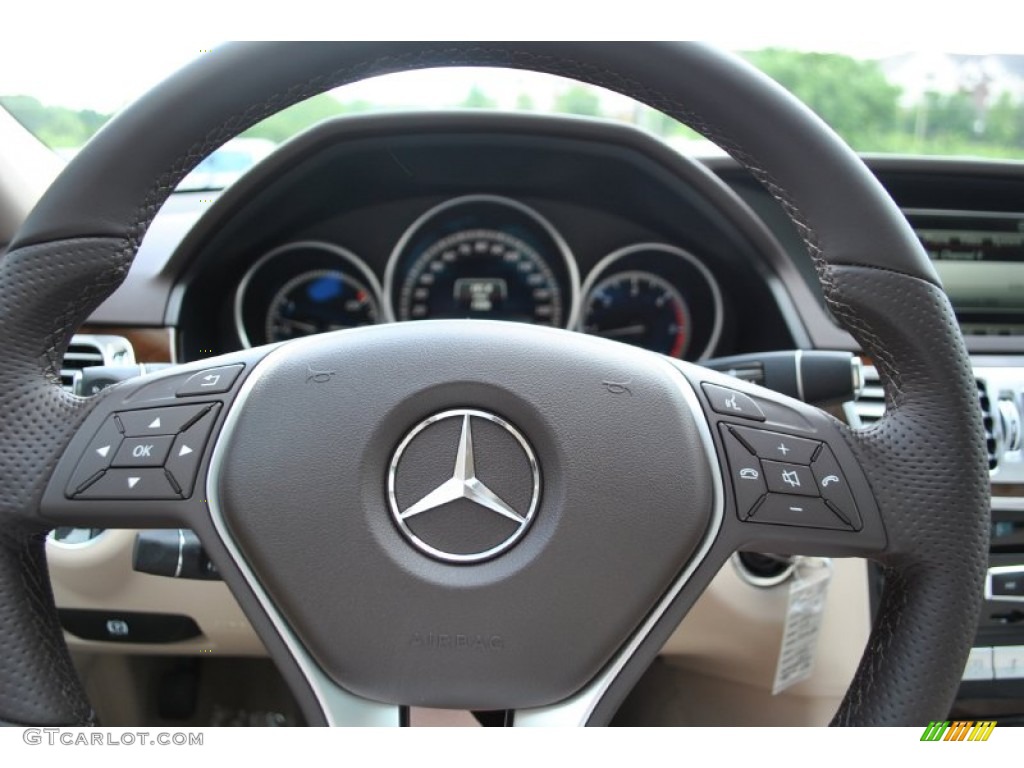 2014 Mercedes-Benz E E250 BlueTEC 4Matic Sedan Silk Beige/Espresso Brown Steering Wheel Photo #94014610