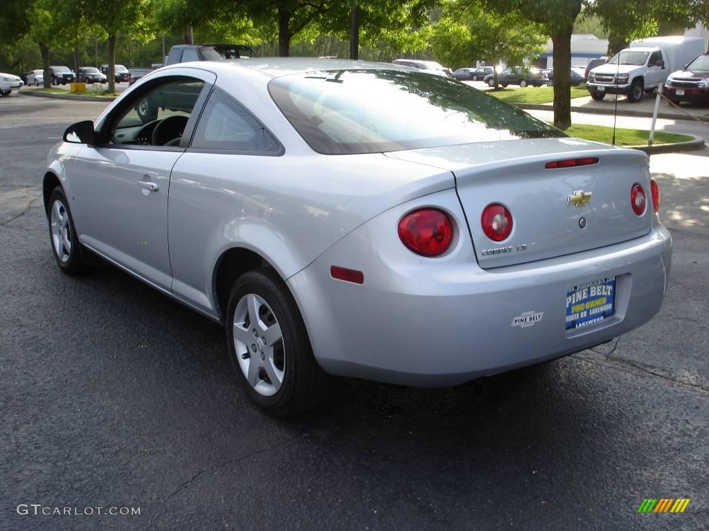 2007 Cobalt LS Coupe - Ultra Silver Metallic / Gray photo #5