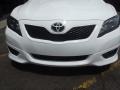 Super White - Camry LE Photo No. 55