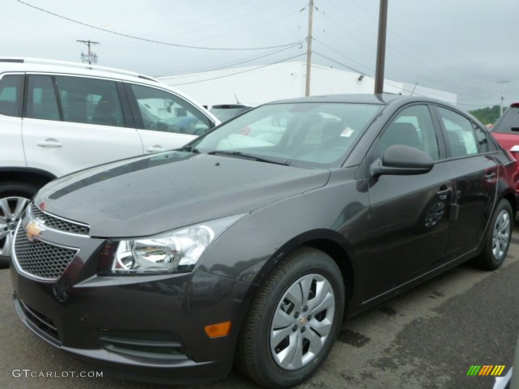 2014 Cruze LS - Tungsten Metallic / Jet Black/Medium Titanium photo #1