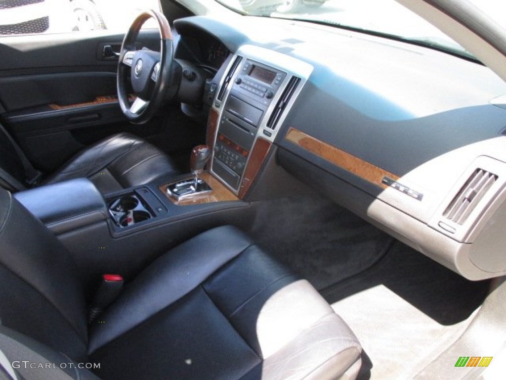 2009 STS 4 V6 AWD - Radiant Silver / Ebony photo #16