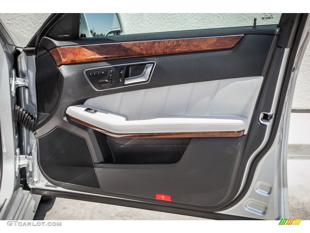 2013 Mercedes-Benz E 350 Sedan Door Panel Photos
