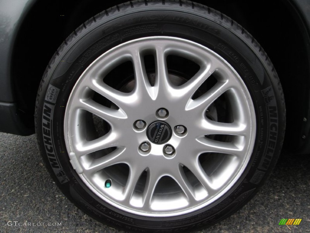 2004 Volvo V70 2.5T Wheel Photo #94035298