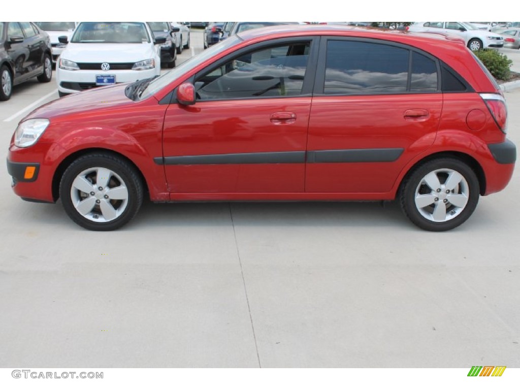 2008 Rio Rio5 SX Hatchback - Tropical Red / Gray photo #4
