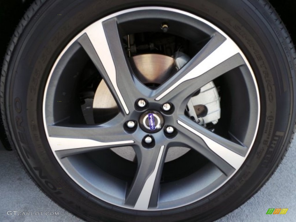 2014 Volvo XC90 3.2 R-Design AWD Wheel Photos