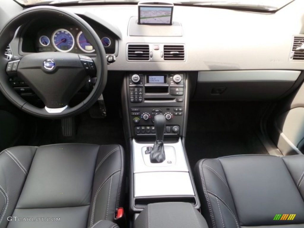 2014 Volvo XC90 3.2 R-Design AWD Dashboard Photos