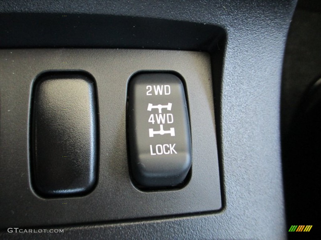 2014 Mitsubishi Lancer SE AWC Controls Photo #94040146
