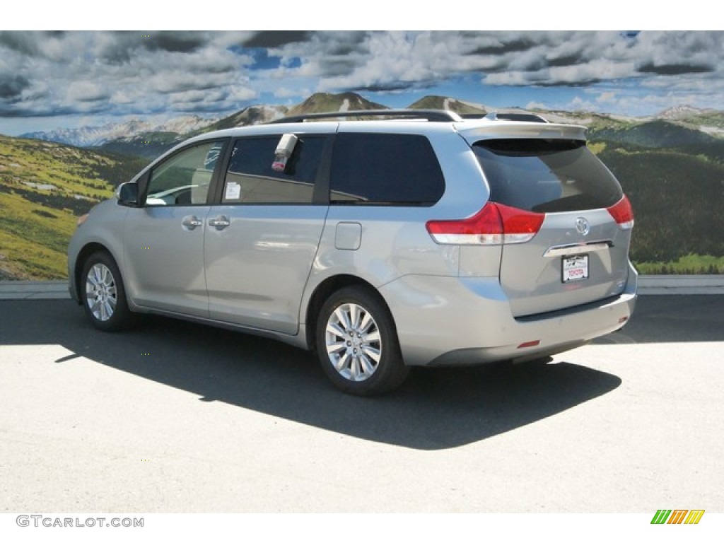 2014 Sienna Limited AWD - Silver Sky Metallic / Light Gray photo #3