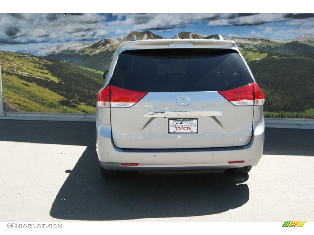 2014 Sienna Limited AWD - Silver Sky Metallic / Light Gray photo #4