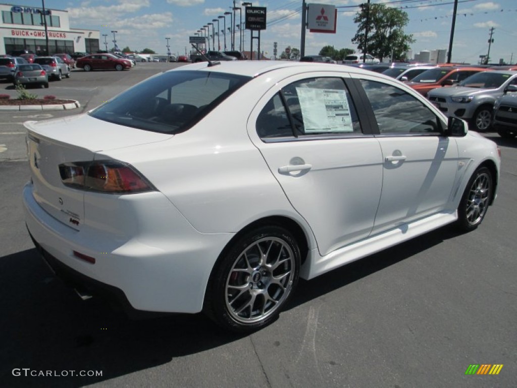 Wicked White 2014 Mitsubishi Lancer Evolution MR Exterior Photo #94042207