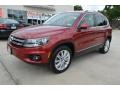 Wild Cherry Metallic 2013 Volkswagen Tiguan SE