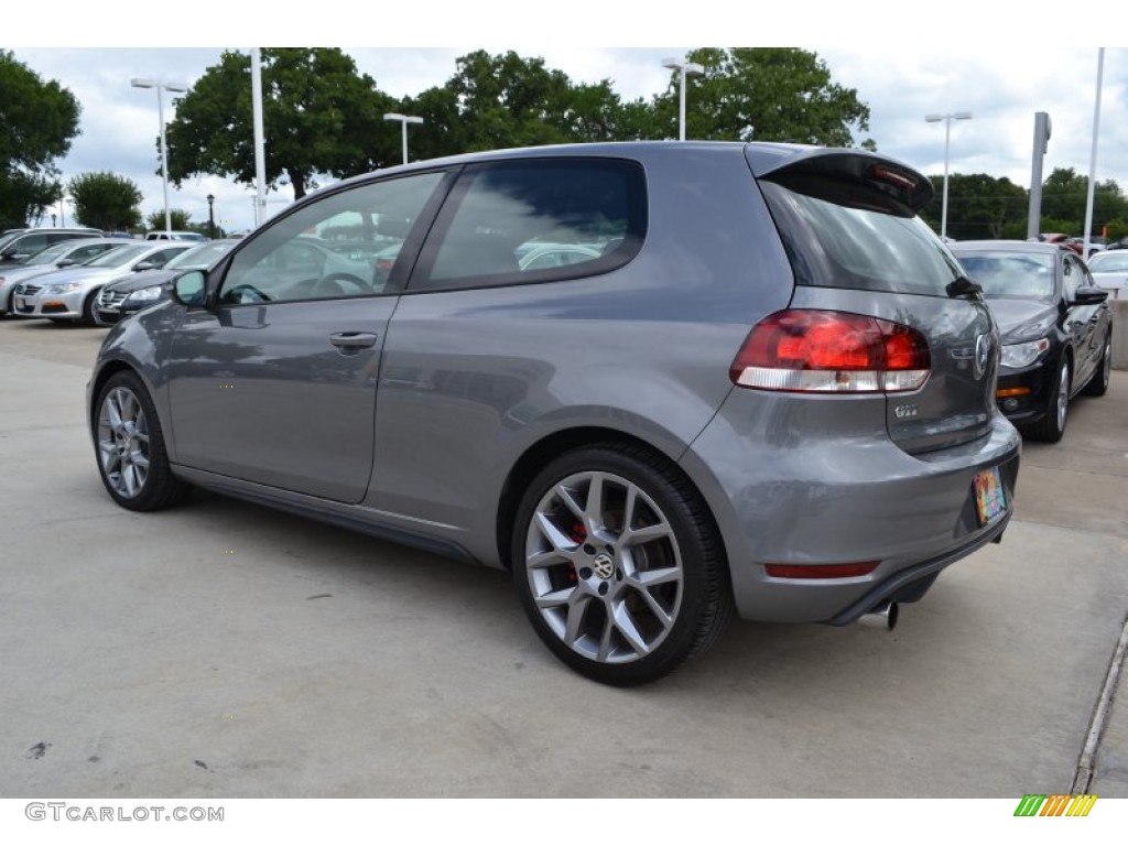2013 GTI 2 Door - United Gray Metallic / Interlagos Plaid Cloth photo #3