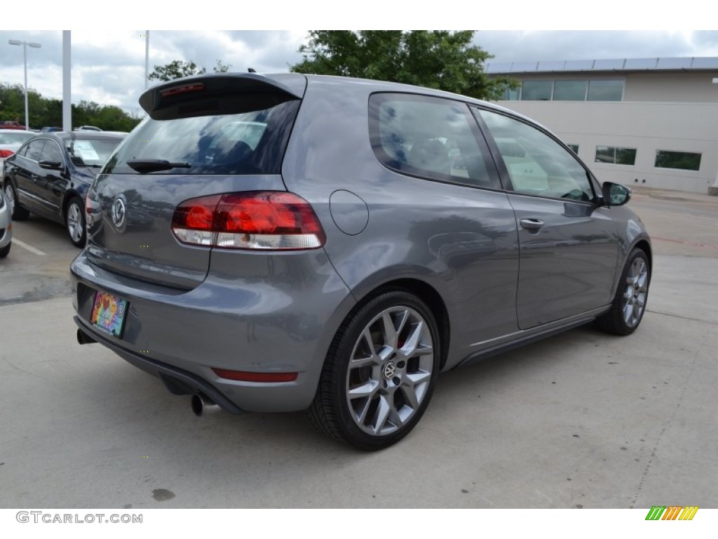 2013 GTI 2 Door - United Gray Metallic / Interlagos Plaid Cloth photo #5