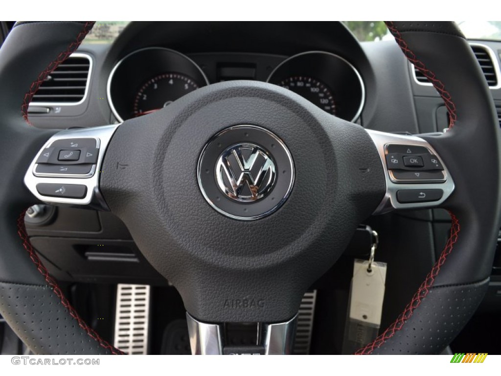 2013 GTI 2 Door - United Gray Metallic / Interlagos Plaid Cloth photo #17