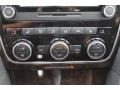Black - Passat TDI SEL Premium Photo No. 16
