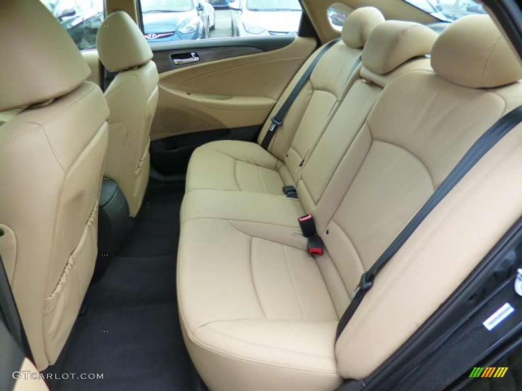 2014 Hyundai Sonata Hybrid Limited Rear Seat Photos