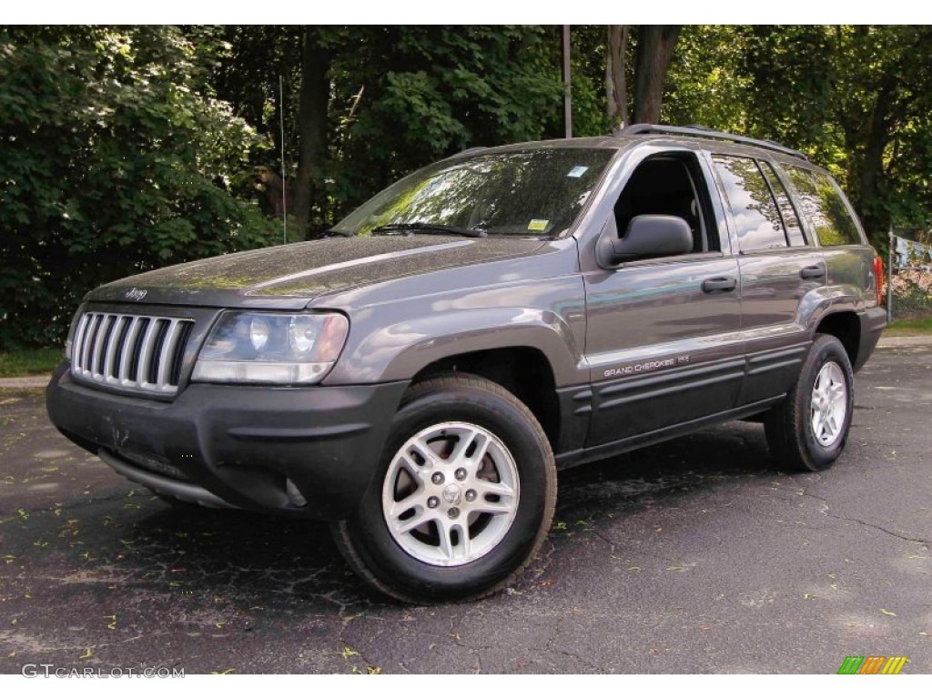 Graphite Metallic 2004 Jeep Grand Cherokee Laredo 4x4 Exterior Photo #94049275
