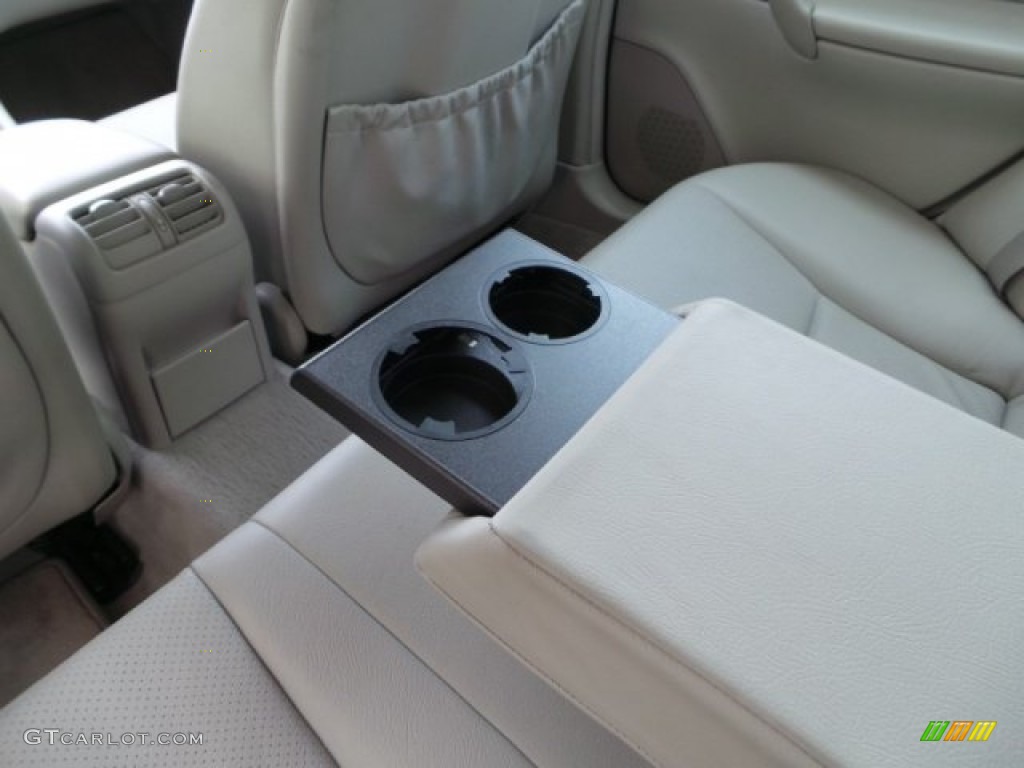 2001 Mercedes-Benz C 320 Sedan Rear Seat Photos