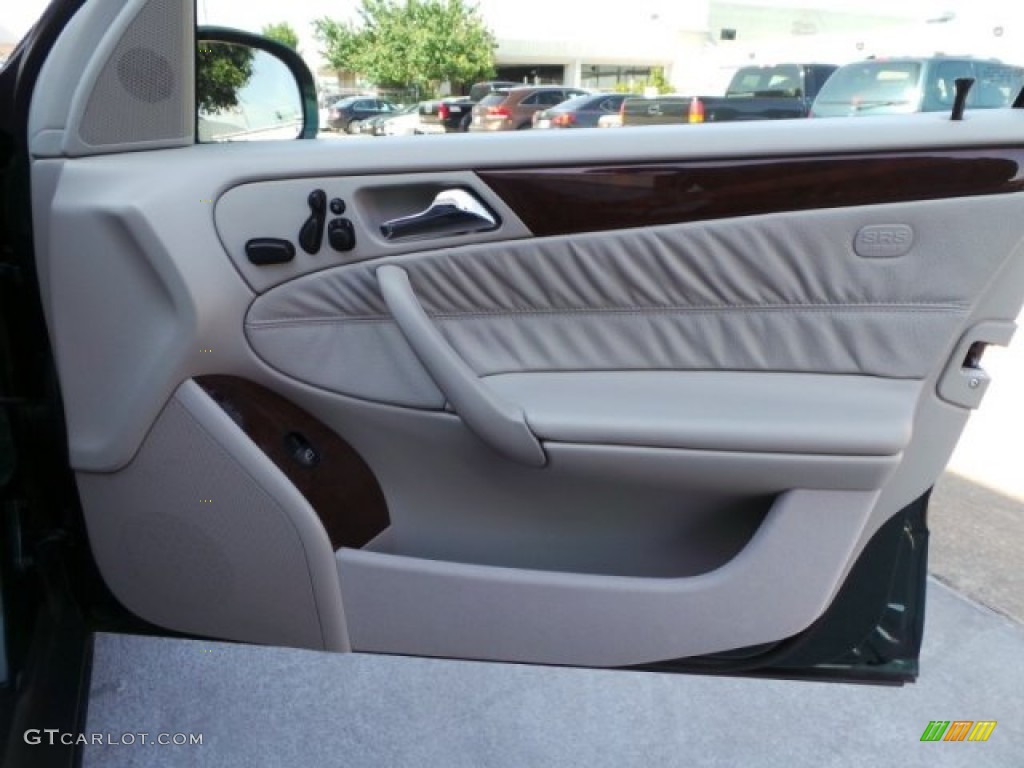 2001 Mercedes-Benz C 320 Sedan Door Panel Photos