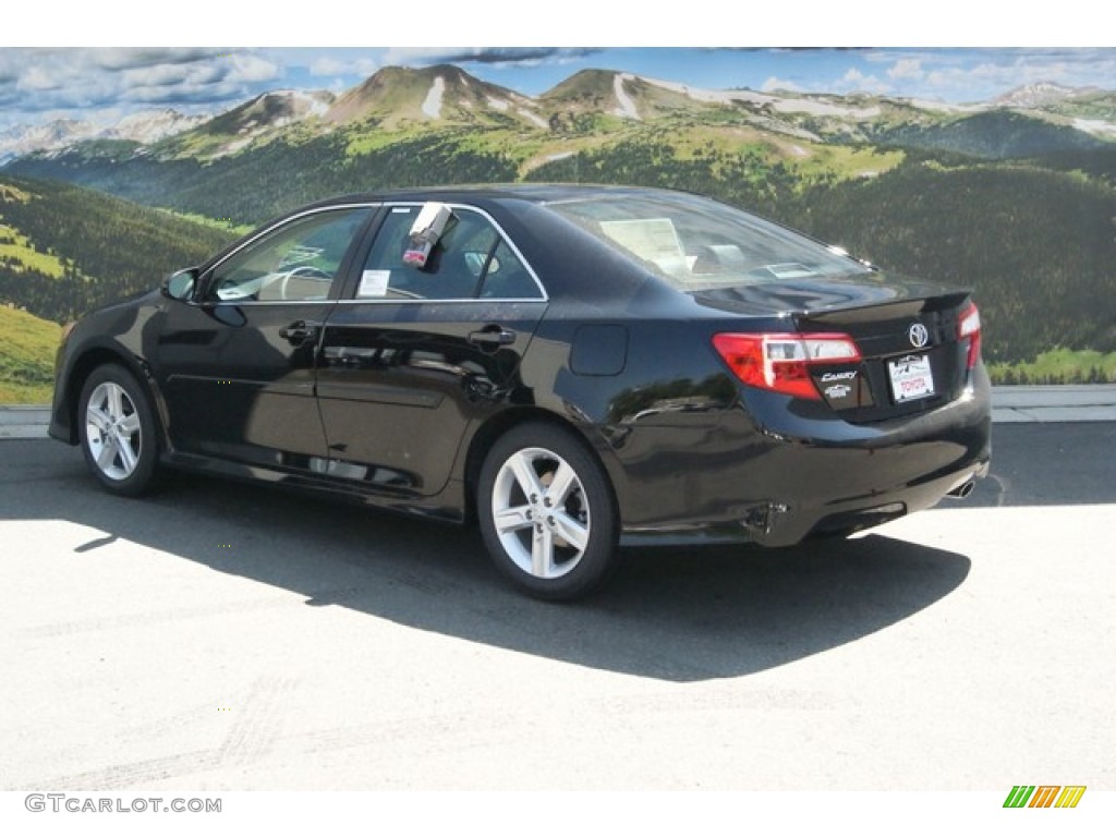 2014 Camry SE - Attitude Black Metallic / Black/Ash photo #3