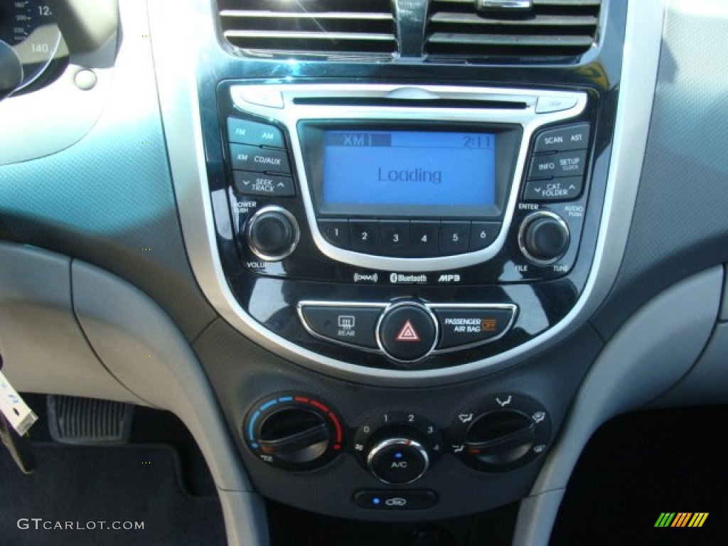 2012 Accent GLS 4 Door - Ironman Silver / Gray photo #17