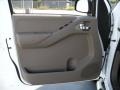 Avalanche White - Frontier SE Crew Cab 4x4 Photo No. 76