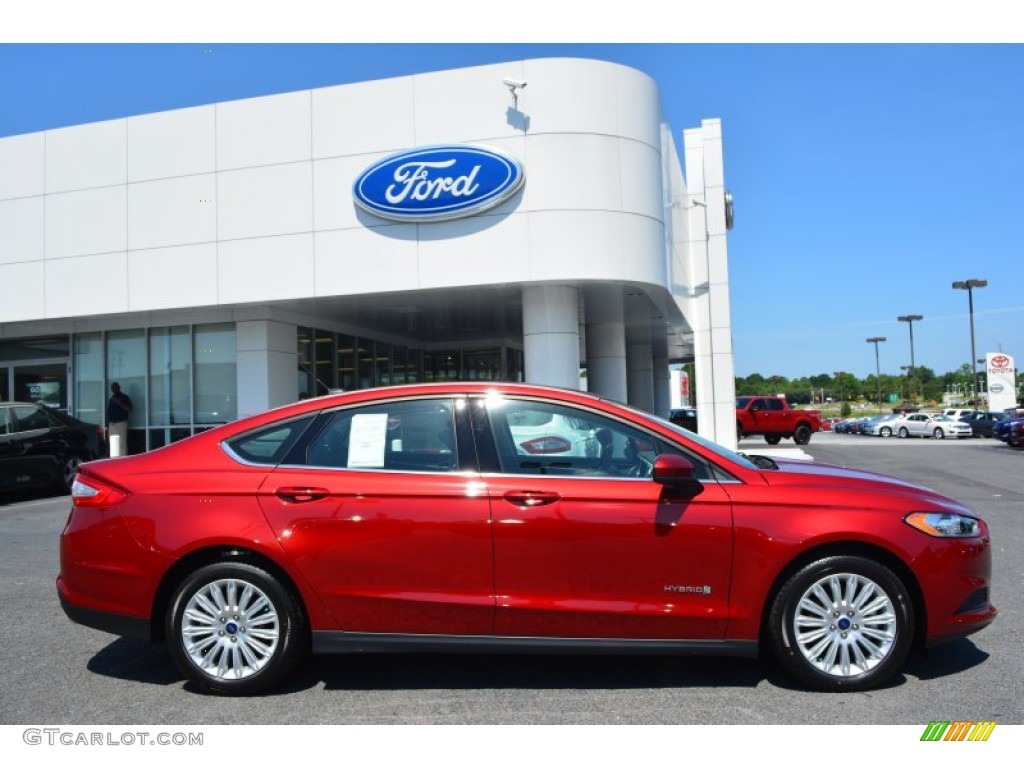 2014 Fusion Hybrid S - Ruby Red / Earth Gray photo #2