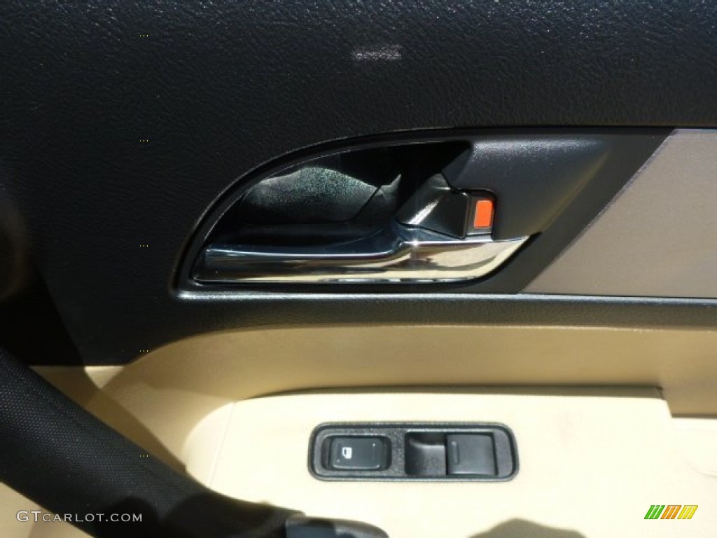 2011 CR-V LX 4WD - Opal Sage Metallic / Ivory photo #15