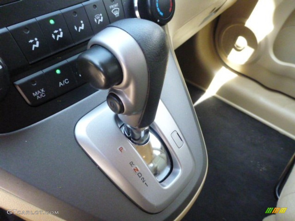 2011 CR-V LX 4WD - Opal Sage Metallic / Ivory photo #22