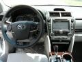 2014 Super White Toyota Camry XLE V6  photo #26