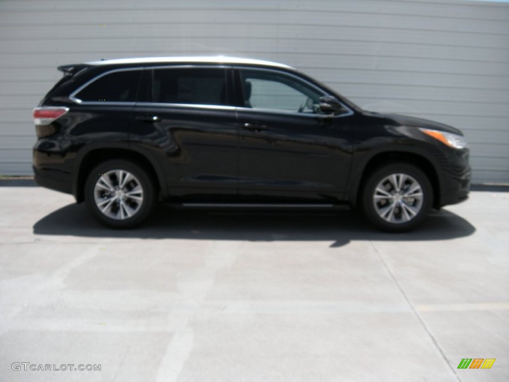 2014 Highlander XLE - Attitude Black Metallic / Black photo #3