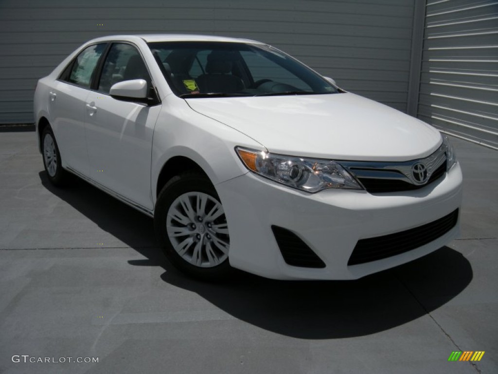 2014 Camry LE - Super White / Ash photo #1