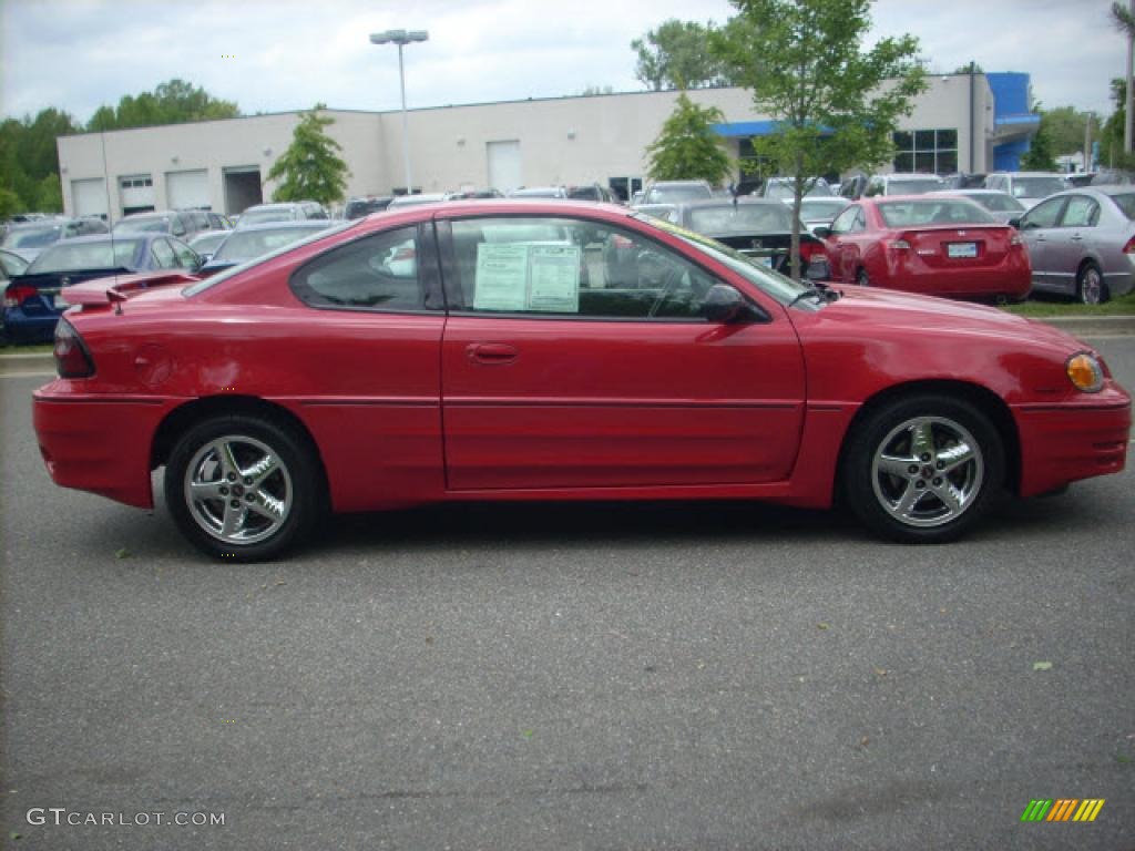 2002 Grand Am GT Coupe - Bright Red / Dark Pewter photo #2