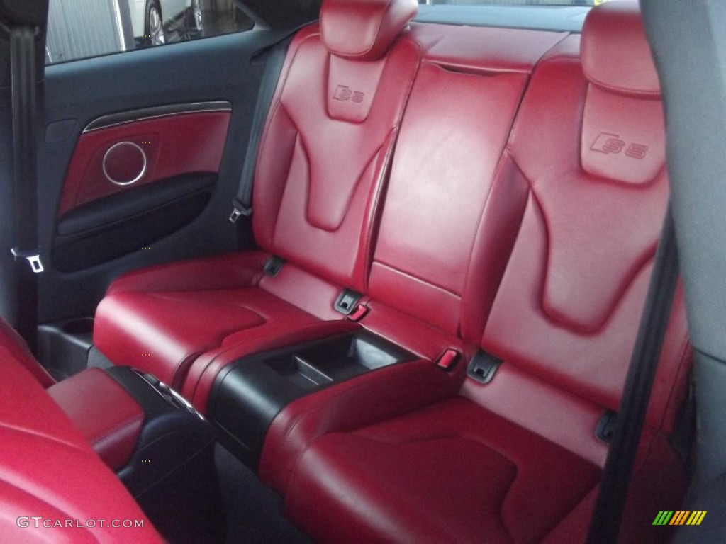 2009 Audi S5 4.2 quattro Rear Seat Photos