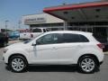 2014 White Pearl Mitsubishi Outlander Sport ES  photo #8