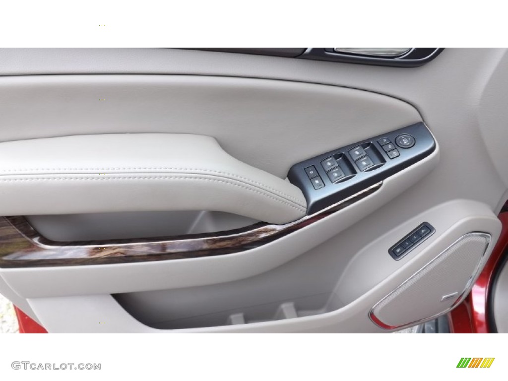 2015 GMC Yukon XL SLT 4WD Door Panel Photos