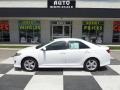 Super White - Camry SE Photo No. 1
