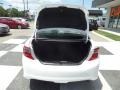 Super White - Camry SE Photo No. 5