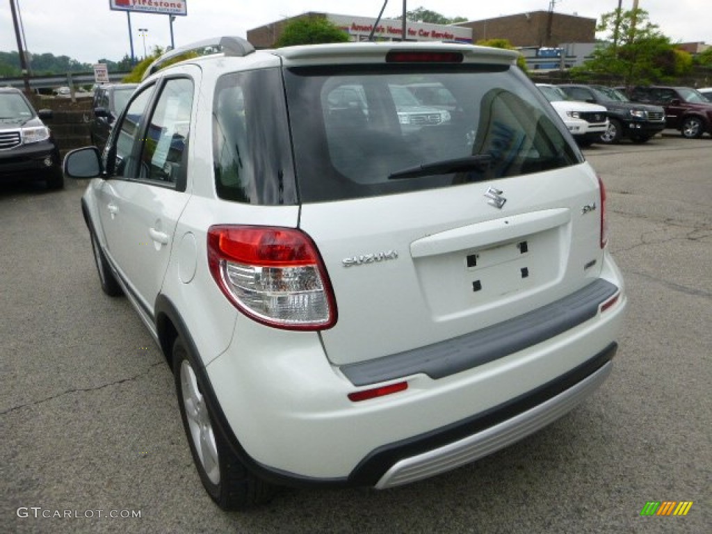 2009 SX4 Crossover Touring AWD - White Water Pearl / Black photo #3