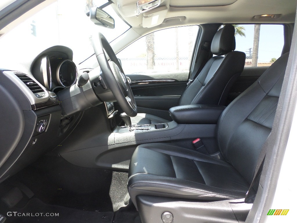 2013 Grand Cherokee Laredo - Bright White / Black photo #17