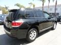 2011 Black Toyota Highlander SE 4WD  photo #2