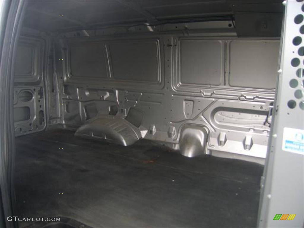 2003 E Series Van E150 Commercial - Silver Birch Metallic / Medium Flint photo #2