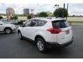 Super White - RAV4 LE Photo No. 5