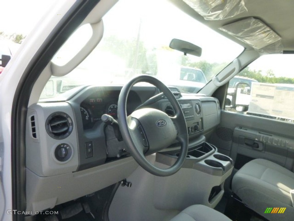 2014 Ford E-Series Van E350 Cutaway Commercial Dashboard Photos