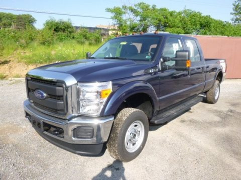 2015 Ford F350 Super Duty XLT Crew Cab 4x4 Data, Info and Specs